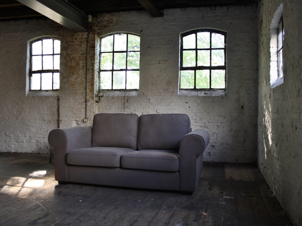 Room108 2-Sitzer-Landsofa Clarisse