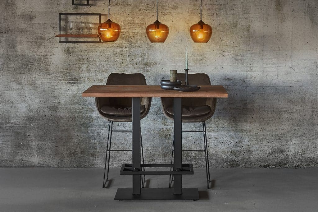 Grijze hoge Barkruk Max (81 cm) met sledepoten aan bartafel