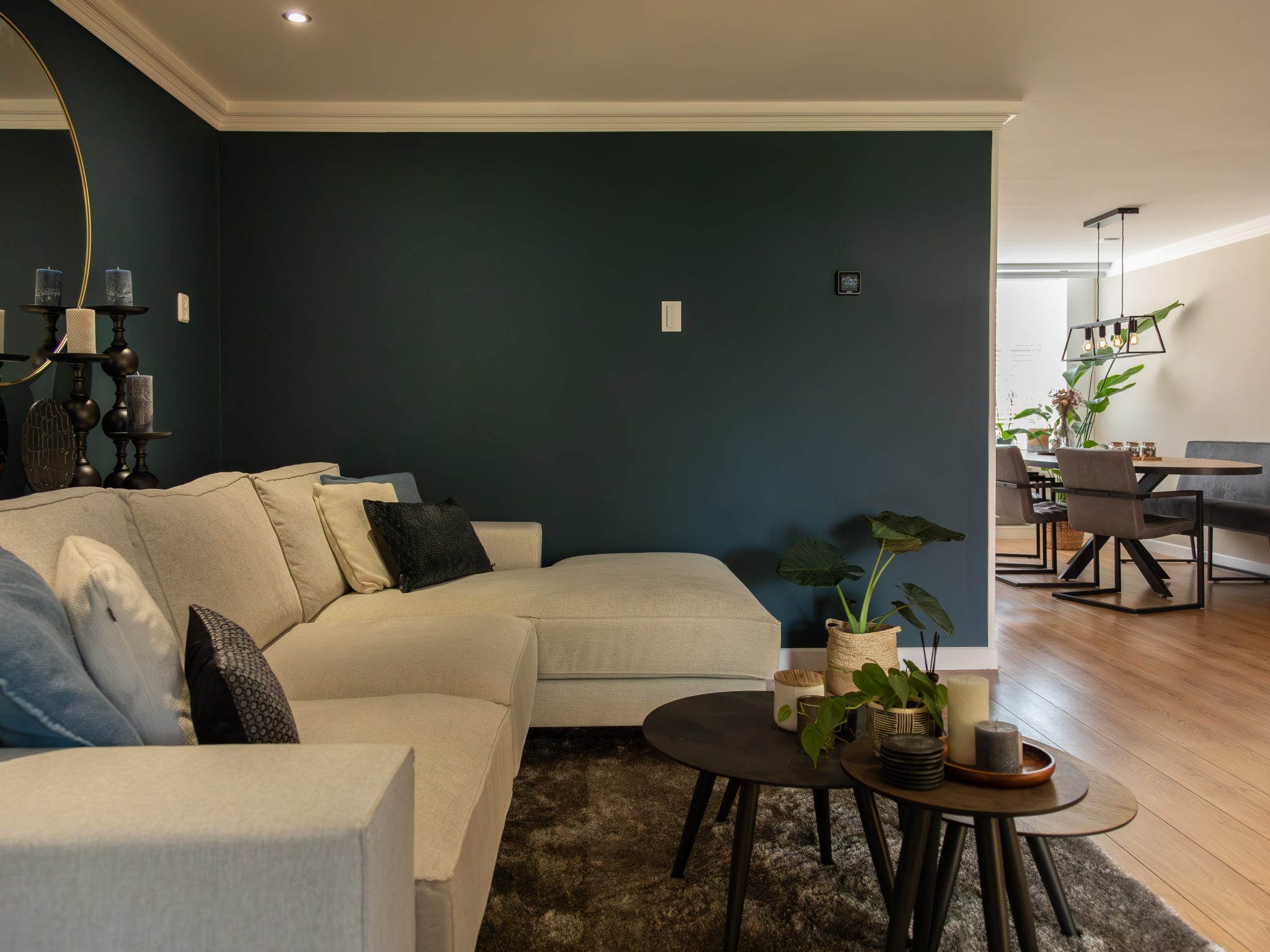 Nadine Noordam, binnenkijker Room108 met hoekbank Joëlle in de stof Guard Natural 01