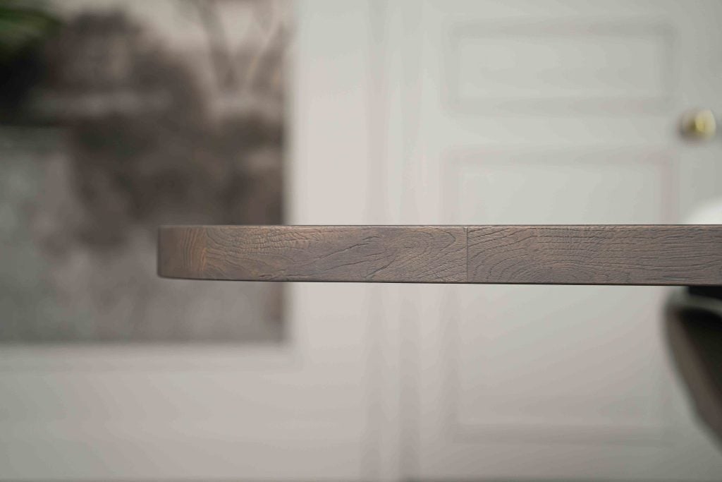 Tavolo da pranzo ovale danese Montpellier di Room108.