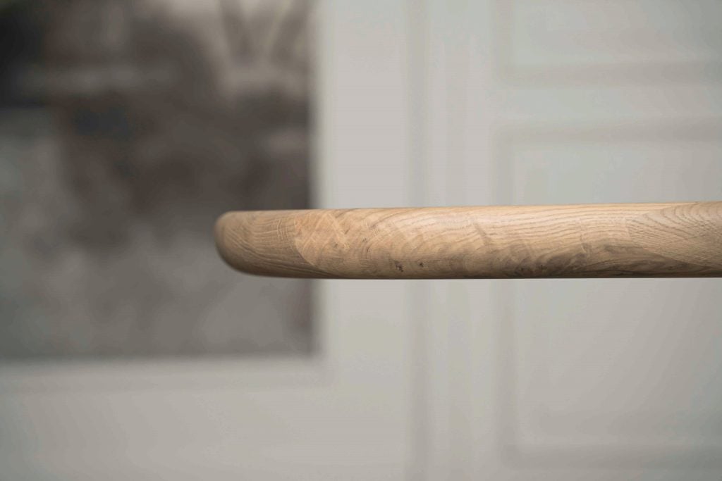 De Deens ovale eettafel Montpellier in Oyster van Room108