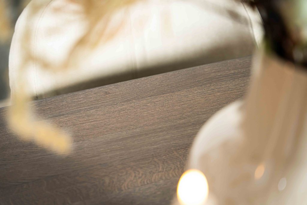 The Danish oval slim dining table Bordeaux with metal mikado leg from Room108.