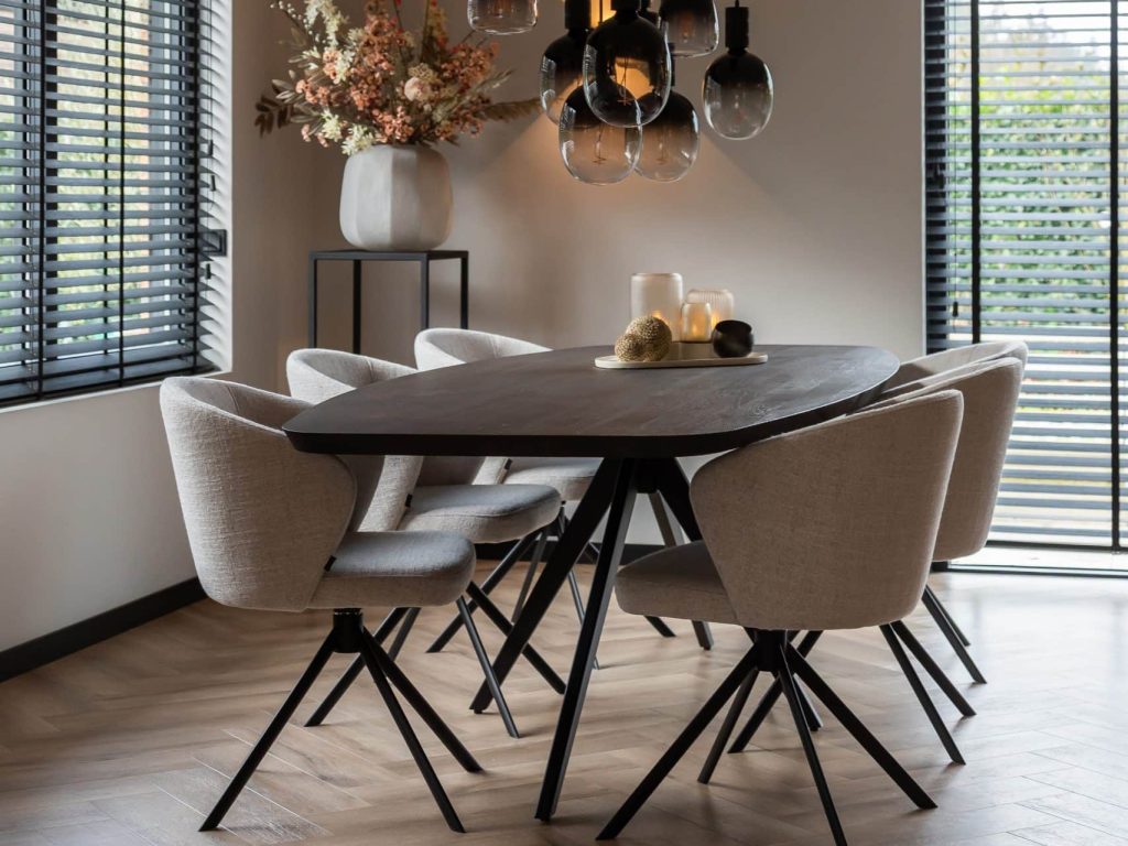 Dining table Montpellier @stulpjeopdeveluwe